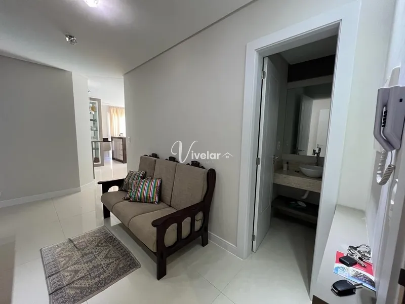 AMPLO APARTAMENTO COM IMENSO TERREÇO EM L !!!: 6ª foto da galeria de imagens do imóvel