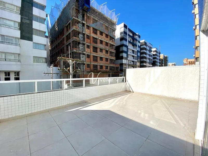 DE FRENTE COM TERRAÇO !!: 1ª foto da galeria de imagens do imóvel