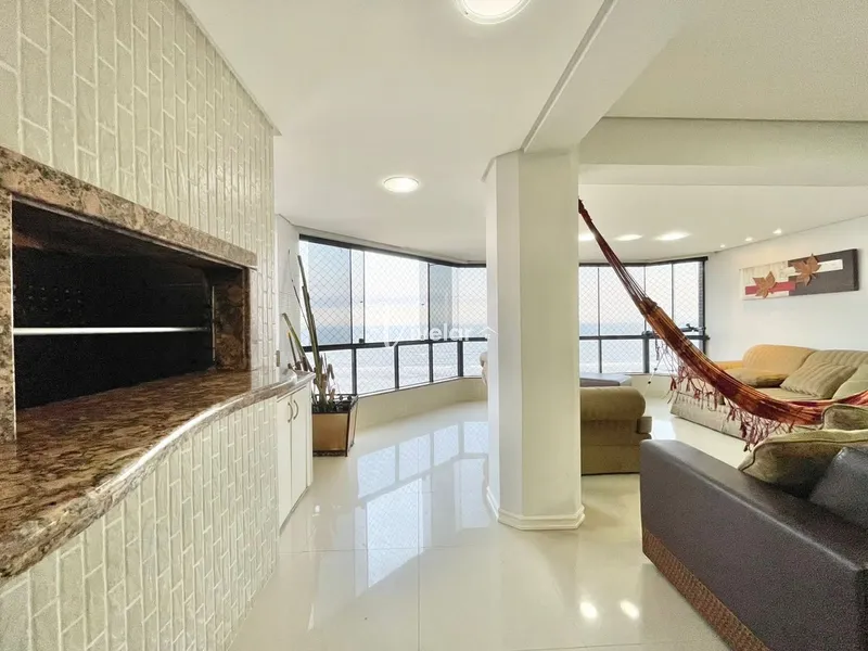 SPA E PISCINA PRIVATIVA COM VISTA ETERNA PARA O MAR !!: 3ª foto da galeria de imagens do imóvel