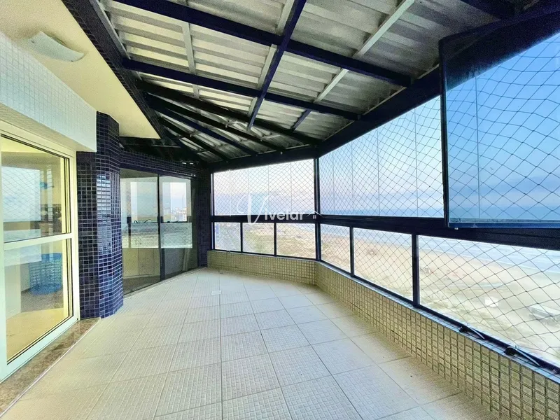 SPA E PISCINA PRIVATIVA COM VISTA ETERNA PARA O MAR !!: 19ª foto da galeria de imagens do imóvel
