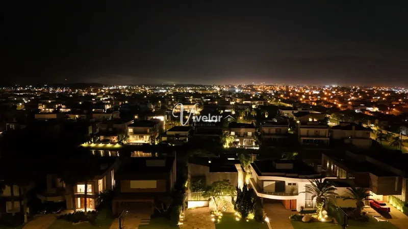 LINDO SOBRADO A BEIRA LAGO: 87ª foto da galeria de imagens do imóvel