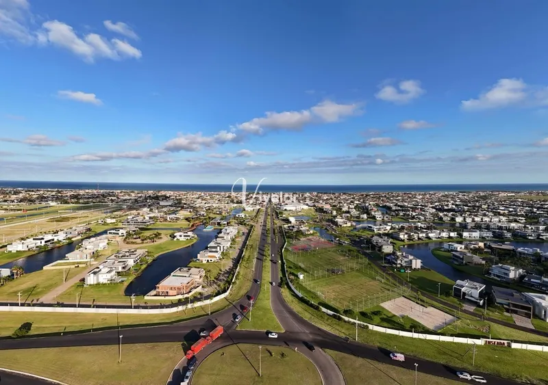 LINDO SOBRADO A BEIRA LAGO: 84ª foto da galeria de imagens do imóvel