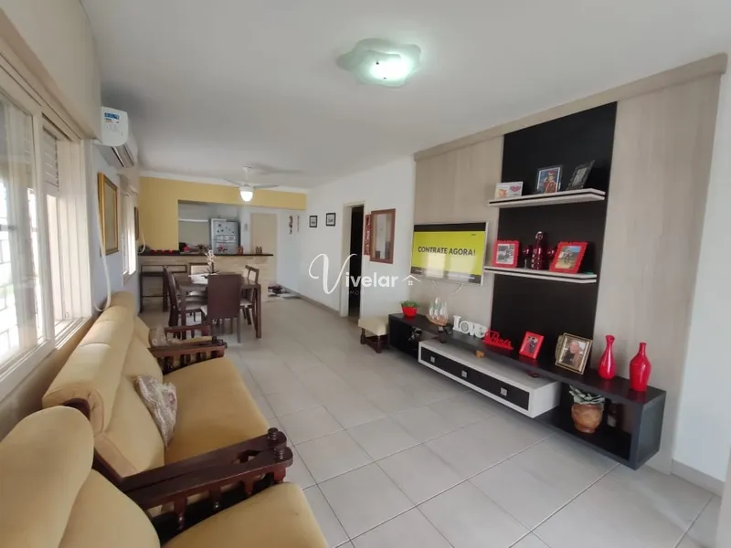 ÓTIMA CASA BEM LOCALIZADA !!: 2ª foto da galeria de imagens do imóvel