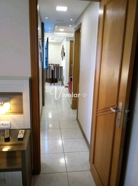 APARTAMENTO COM DOIS DORMITÓRIOS SENDO UM SUÍTE A POUCOS METROS DO MAR: 9ª foto da galeria de imagens do imóvel