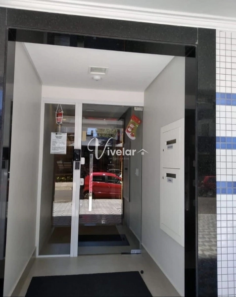 APARTAMENTO COM DOIS DORMITÓRIOS SENDO UM SUÍTE A POUCOS METROS DO MAR: 4ª foto da galeria de imagens do imóvel
