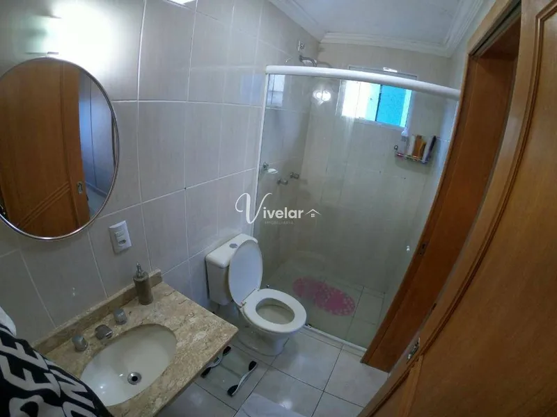 APARTAMENTO COM DOIS DORMITÓRIOS SENDO UM SUÍTE A POUCOS METROS DO MAR: 11ª foto da galeria de imagens do imóvel