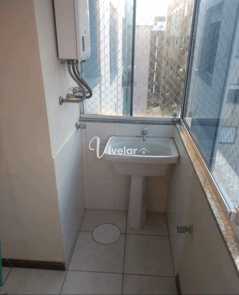 APARTAMENTO COM DOIS DORMITÓRIOS SENDO UM SUÍTE A POUCOS METROS DO MAR: 24ª foto da galeria de imagens do imóvel