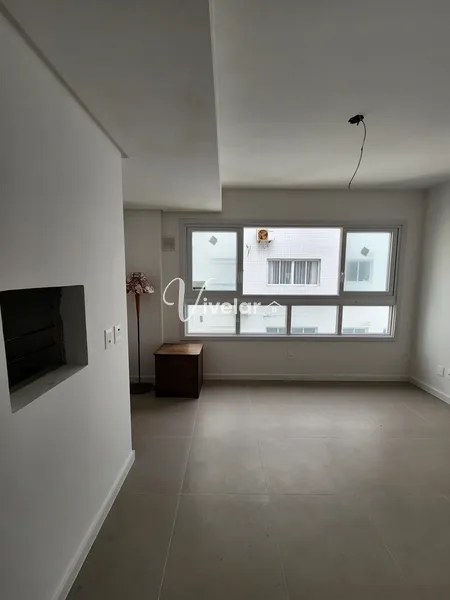 LINDO E AMPLO APARTAMENTO COM BOX DE GARAGEM!: 1ª foto da galeria de imagens do imóvel