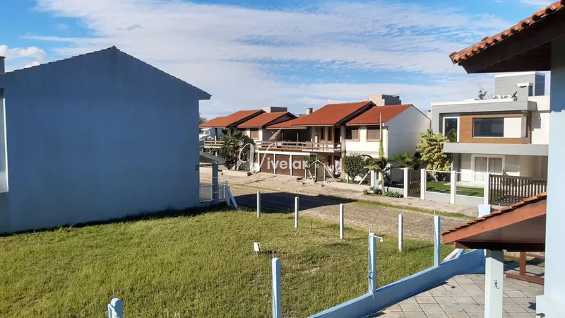 SOBRADO A VENDA DE BARBADA A POUCOS METROS DO MAR: 7ª foto da galeria de imagens do imóvel