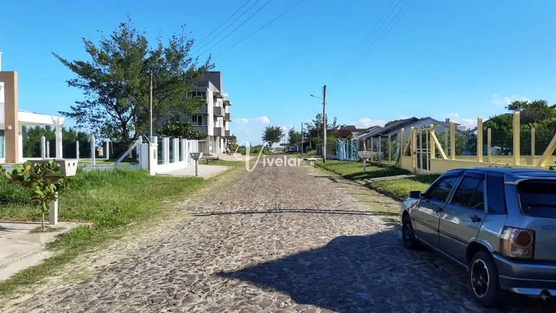 SOBRADO A VENDA DE BARBADA A POUCOS METROS DO MAR: 20ª foto da galeria de imagens do imóvel