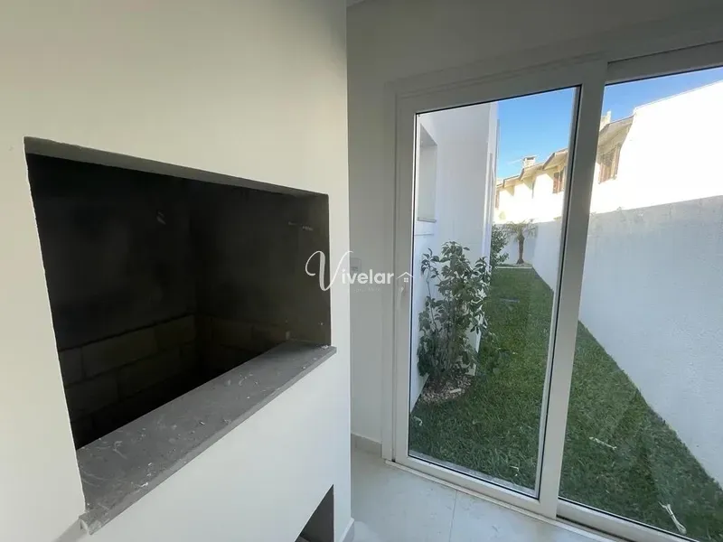 CASA A VENDA A UMA QUADRA DO MAR EM CAPÃO DA CANOA: 18ª foto da galeria de imagens do imóvel