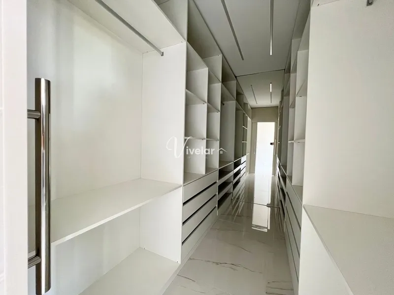 CASA EM CONDOMINIO FECHADO COM ELEVADOR E CINCO SUÍTES: 8ª foto da galeria de imagens do imóvel