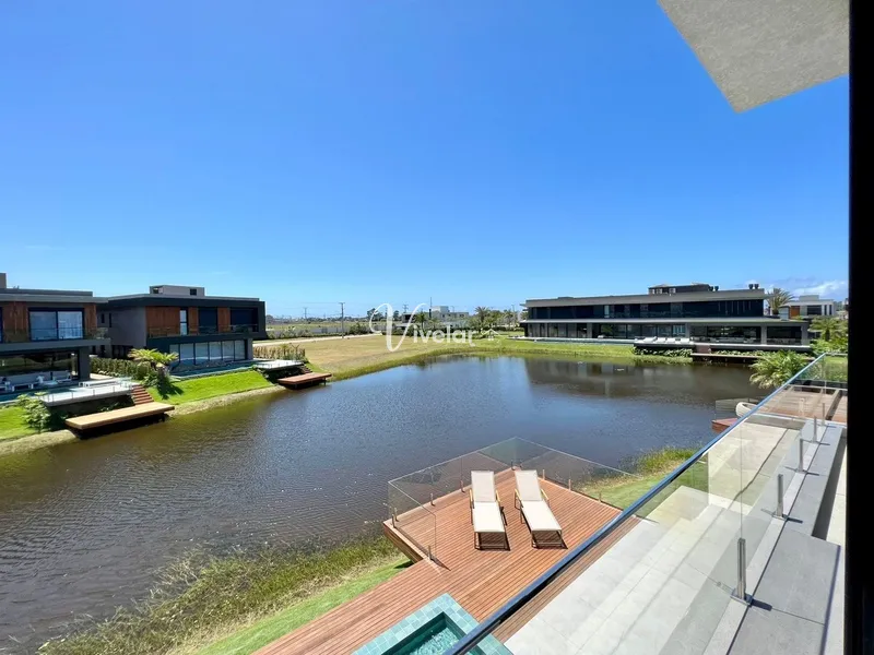 CASA EM CONDOMINIO FECHADO COM ELEVADOR E CINCO SUÍTES: 13ª foto da galeria de imagens do imóvel
