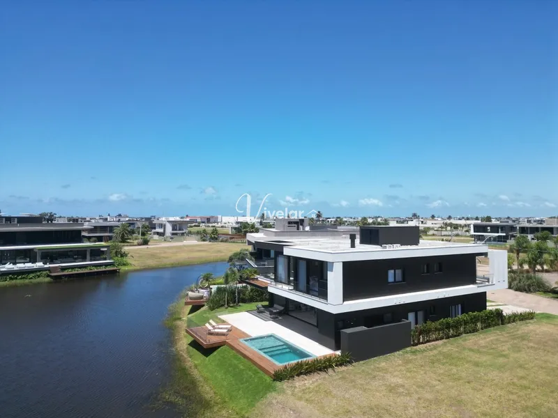 CASA EM CONDOMINIO FECHADO COM ELEVADOR E CINCO SUÍTES: 44ª foto da galeria de imagens do imóvel