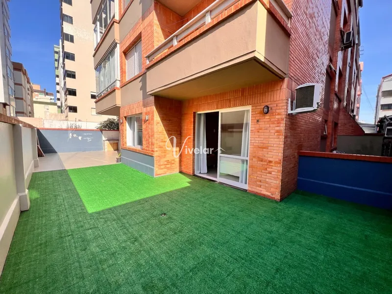 NO CENTRO, COM LINDO TERRAÇO + dependência!: 1ª foto da galeria de imagens do imóvel