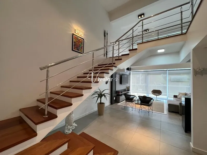 APARTAMENTO DUPLEX DE FRENTE PARA A AV. CENTRAL !!: 1ª foto da galeria de imagens do imóvel