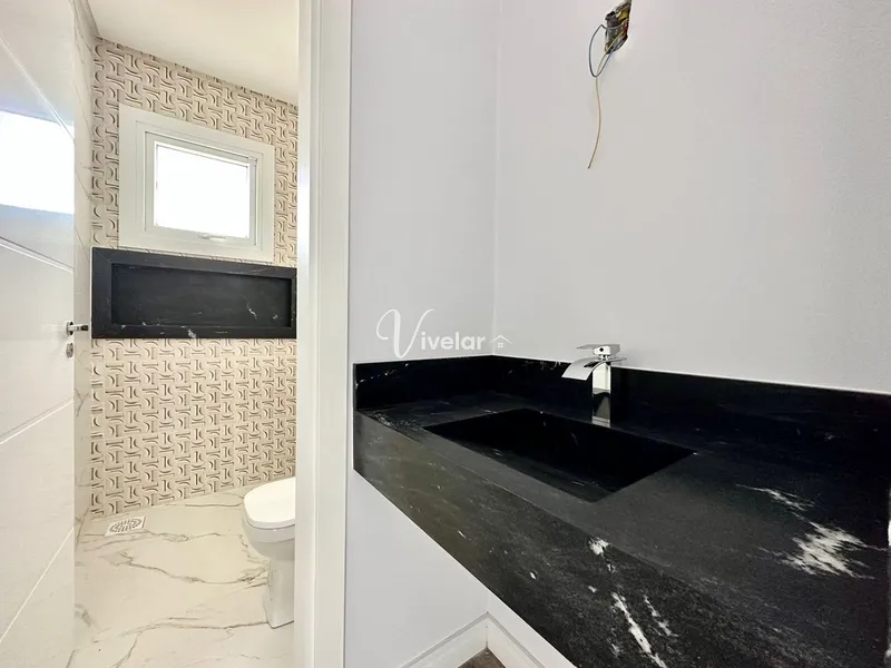 LINDA CASA A VENDA EM CAPÃO DA CANOA A POUCOS METROS DO MAR: 4ª foto da galeria de imagens do imóvel