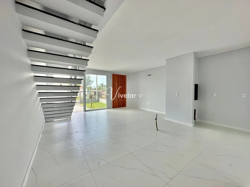 LINDA CASA A VENDA EM CAPÃO DA CANOA A POUCOS METROS DO MAR: 20ª foto da galeria de imagens do imóvel