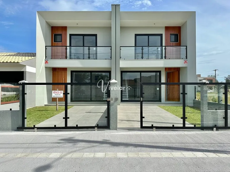LINDA CASA A VENDA EM CAPÃO DA CANOA A POUCOS METROS DO MAR: 18ª foto da galeria de imagens do imóvel