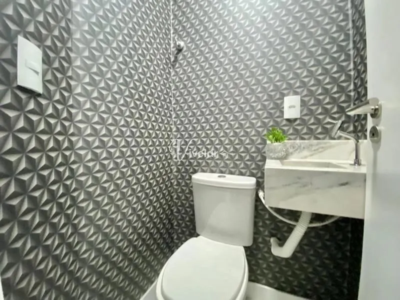 EXCELENTE APARTAMENTO COM DOIS DORMITÓRIOS A VENDA: 2ª foto da galeria de imagens do imóvel
