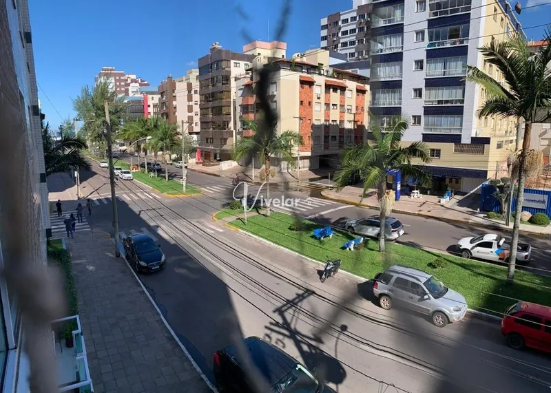 DE FRENTE COM SACADA E PRÓXIMO AO MAR!!: 1ª foto da galeria de imagens do imóvel