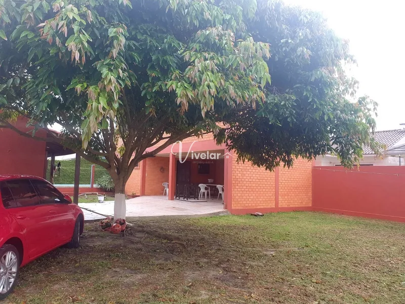 PRA QUEM TEM FAMÍLIA GRANDE CASA A VENDA COM 8 DORMITÓRIOS: 6ª foto da galeria de imagens do imóvel