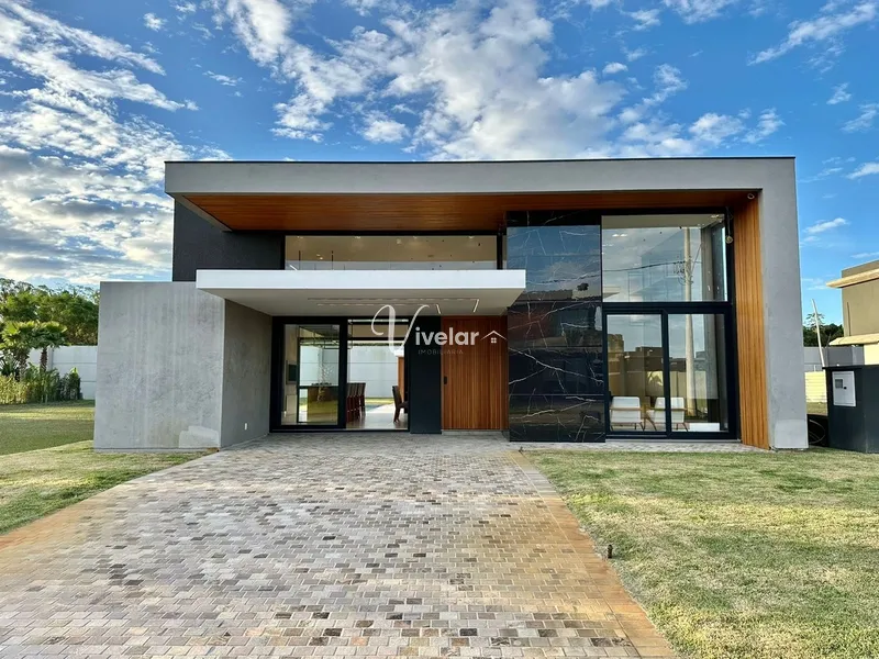 LINDA CASA A VENDA EM CONDOMÍNIO FECHADO !!!!!: 1ª foto da galeria de imagens do imóvel