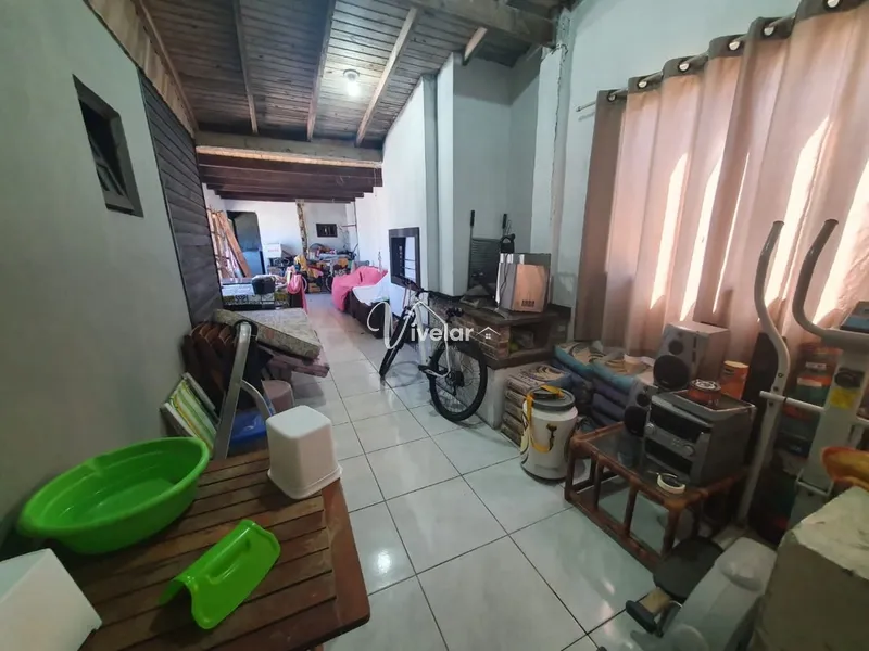 CASA A VENDA COM PISCINA E 3 DORMITÓRIOS: 26ª foto da galeria de imagens do imóvel