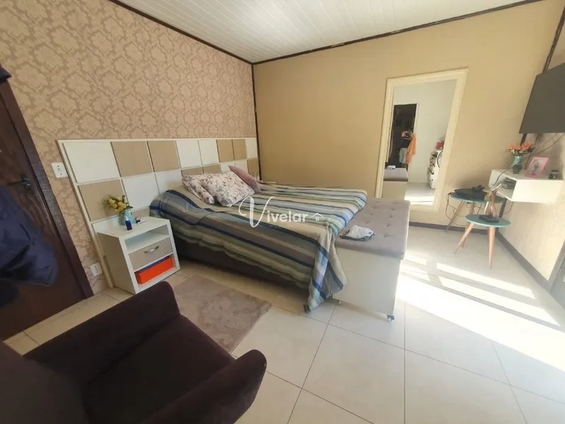 CASA A VENDA COM PISCINA E 3 DORMITÓRIOS: 3ª foto da galeria de imagens do imóvel