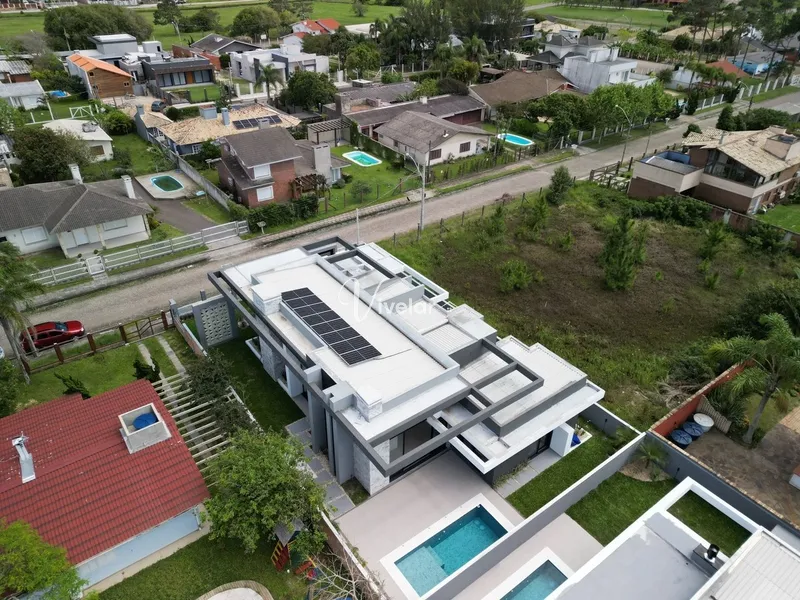 LINDA MANSÃO COM ACABAMENTO DE ALTÍSSIMO PADRÃO EM ATLÂNTIDA: 2ª foto da galeria de imagens do imóvel