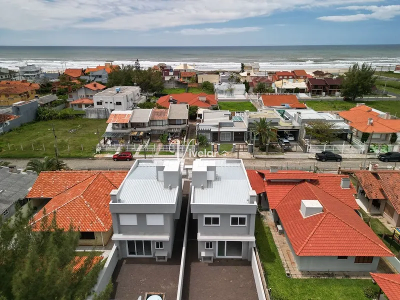 SOBRADO A 03 QUADRAS DO MAR E PRÓXIMO AO CENTRO DE CAPÃO DA CANOA: 23ª foto da galeria de imagens do imóvel