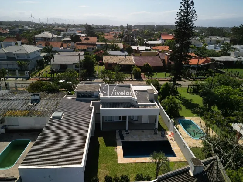 CASA JUNTO AO MAR E PLATAFORMA DE ATLÂNTIDA: 4ª foto da galeria de imagens do imóvel