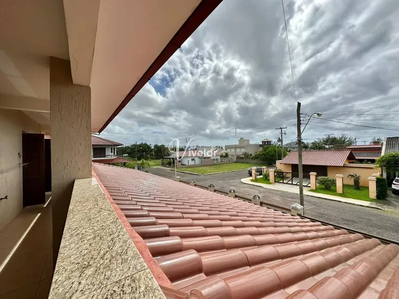 SOBRADO A VENDA A POUCOS METROS DO MAR: 12ª foto da galeria de imagens do imóvel