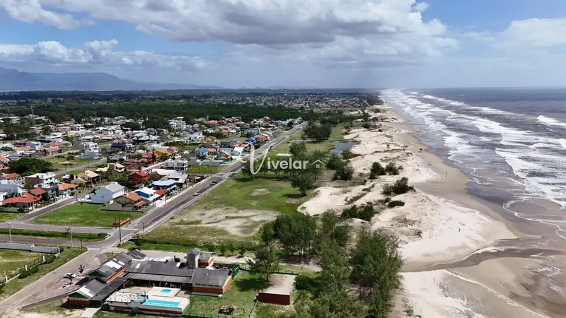 SOBRADO A VENDA A POUCOS METROS DO MAR: 34ª foto da galeria de imagens do imóvel