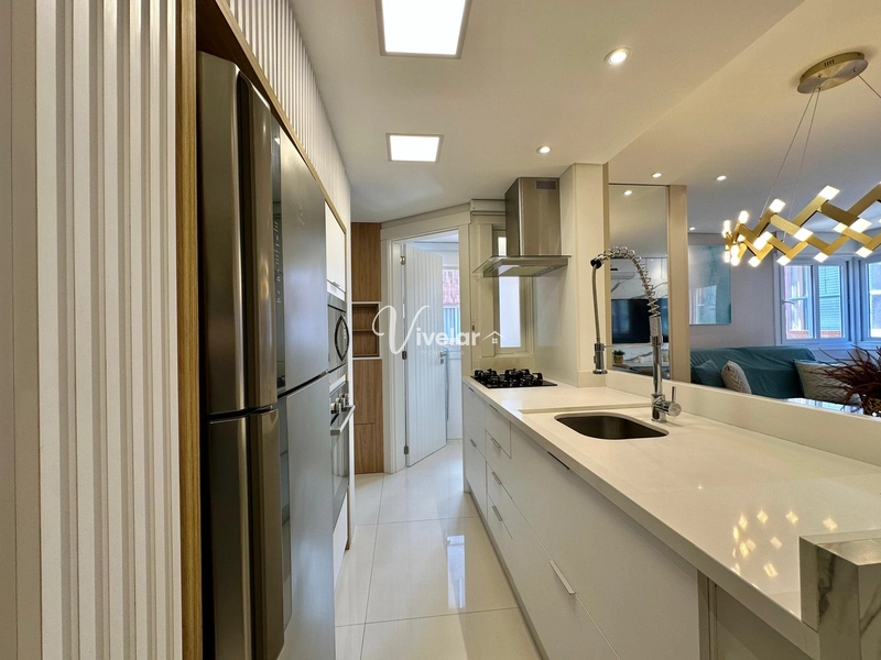 APARTAMENTO DECORADO À VENDA JUNTO A PRAÇA DO FAROL: 12ª foto da galeria de imagens do imóvel