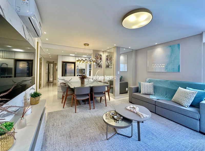 APARTAMENTO DECORADO À VENDA JUNTO A PRAÇA DO FAROL: 2ª foto da galeria de imagens do imóvel