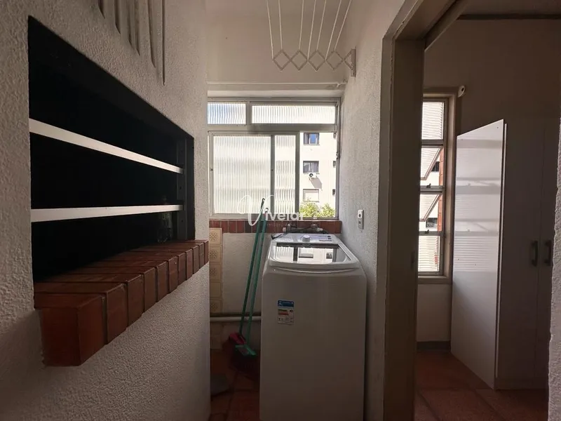 APARTAMENTO AMPLO COM SACADA: 3ª foto da galeria de imagens do imóvel