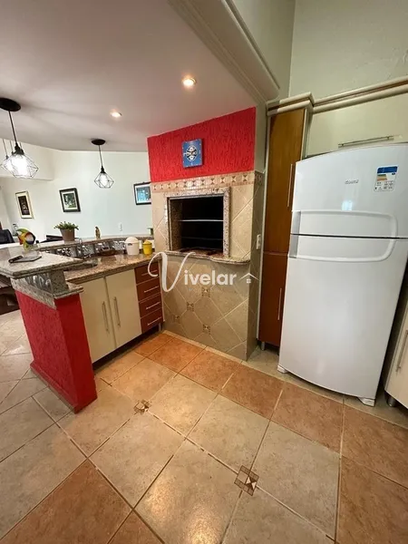 CASA A VENDA COM 5 QUARTOS E 219 METROS QUADRADOS: 12ª foto da galeria de imagens do imóvel