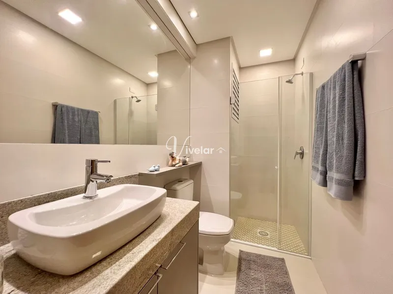 APARTAMENTO COM TRÊS DORMITÓRIOS E VISTA MAR A VENDA: 21ª foto da galeria de imagens do imóvel