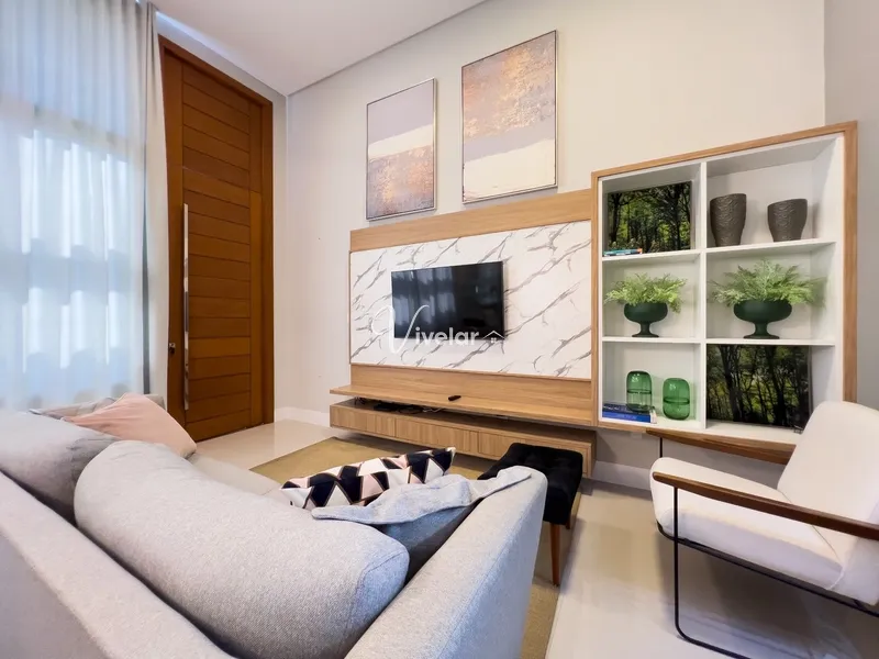 LINDA CASA A VENDA A POUCOS METROS DO MAR: 22ª foto da galeria de imagens do imóvel