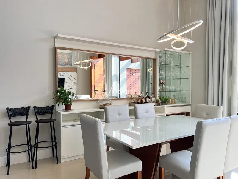 LINDA CASA A VENDA A POUCOS METROS DO MAR: 13ª foto da galeria de imagens do imóvel