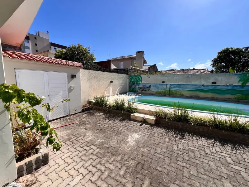UMA CASA AMPLA E PRONTA PARA MORAR, TUDO ISSO NO CORAÇÃO DA CIDADE !: 40ª foto da galeria de imagens do imóvel