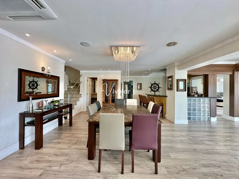 MAGNIFICO SOBRADO EM CONDOMINIO FECHADO !: 2ª foto da galeria de imagens do imóvel