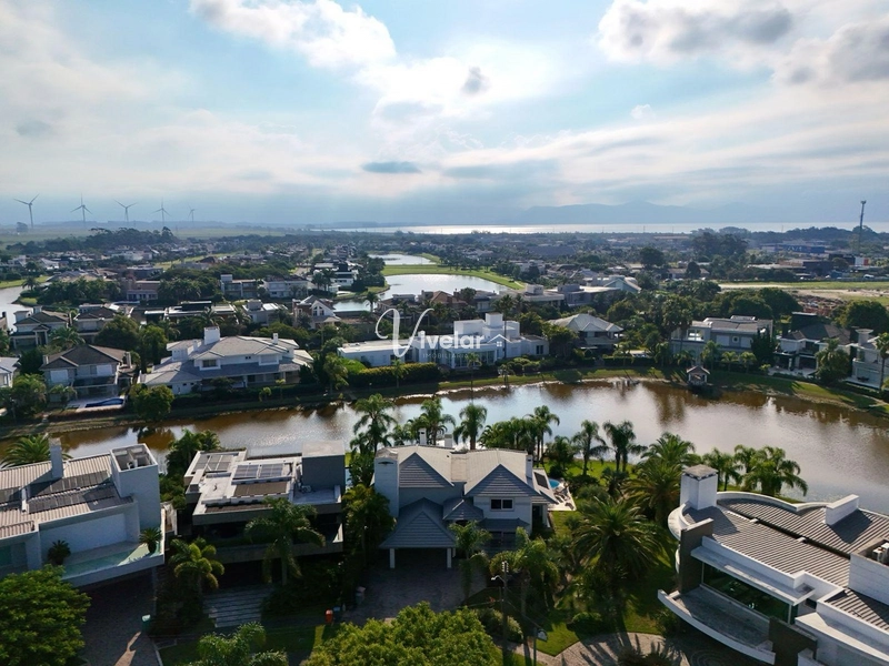 MAGNIFICO SOBRADO EM CONDOMINIO FECHADO !: 2ª foto da galeria de imagens do imóvel