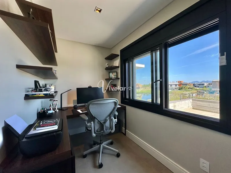 EM UM DOS CONDOMINIOS MAIS DESEJADOS, AQUI ESTA A SUA CASA DOS SONHOS!: 4ª foto da galeria de imagens do imóvel