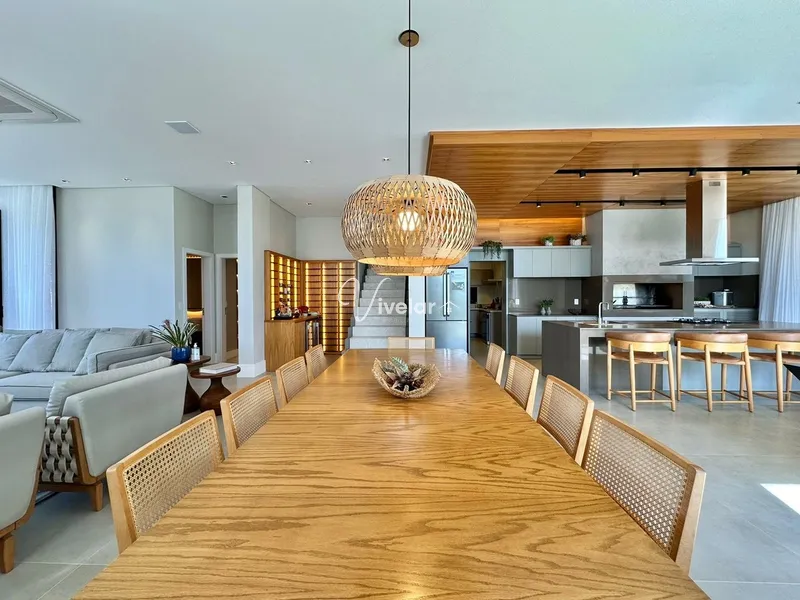 EM UM DOS CONDOMINIOS MAIS DESEJADOS, AQUI ESTA A SUA CASA DOS SONHOS!: 27ª foto da galeria de imagens do imóvel