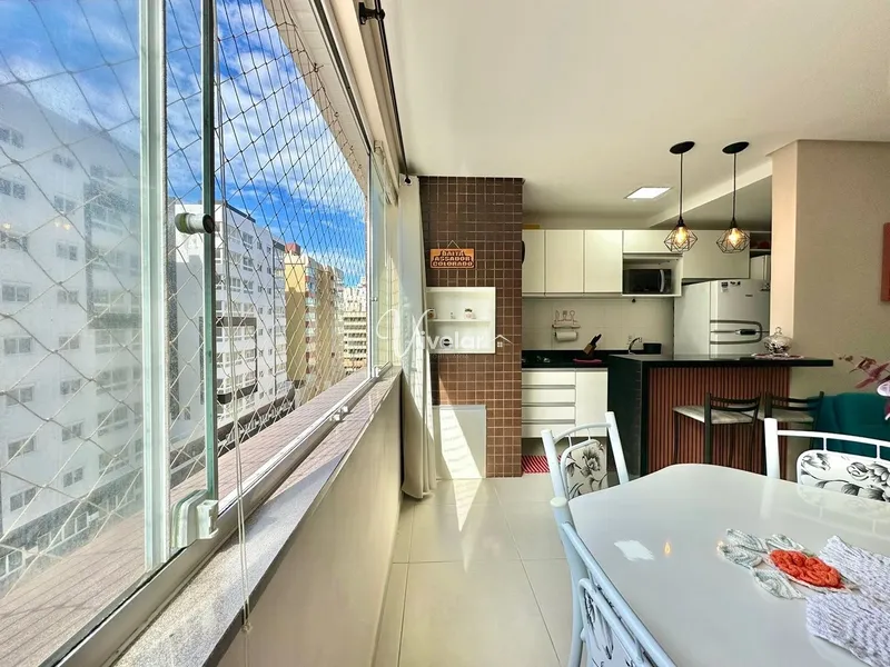 APARTAMENTO A UMA QUADRA DO MAR !: 2ª foto da galeria de imagens do imóvel