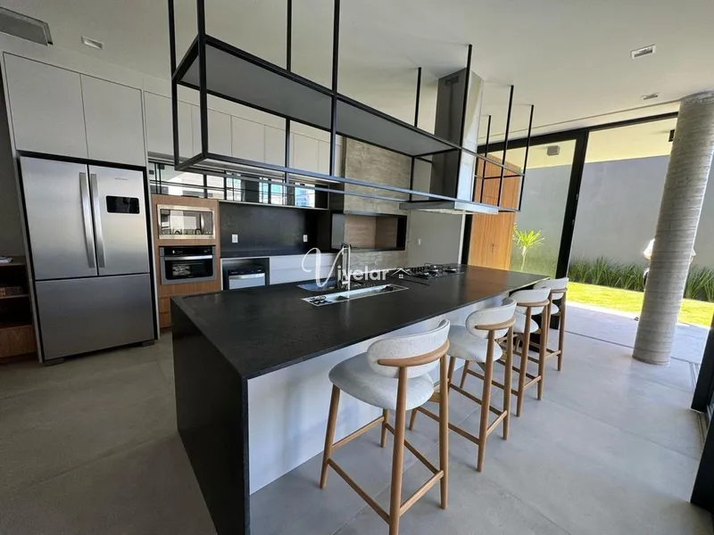 MAGNIFICA CASA , TOTALMENTE MOBILIADA E DECORADA !: 23ª foto da galeria de imagens do imóvel