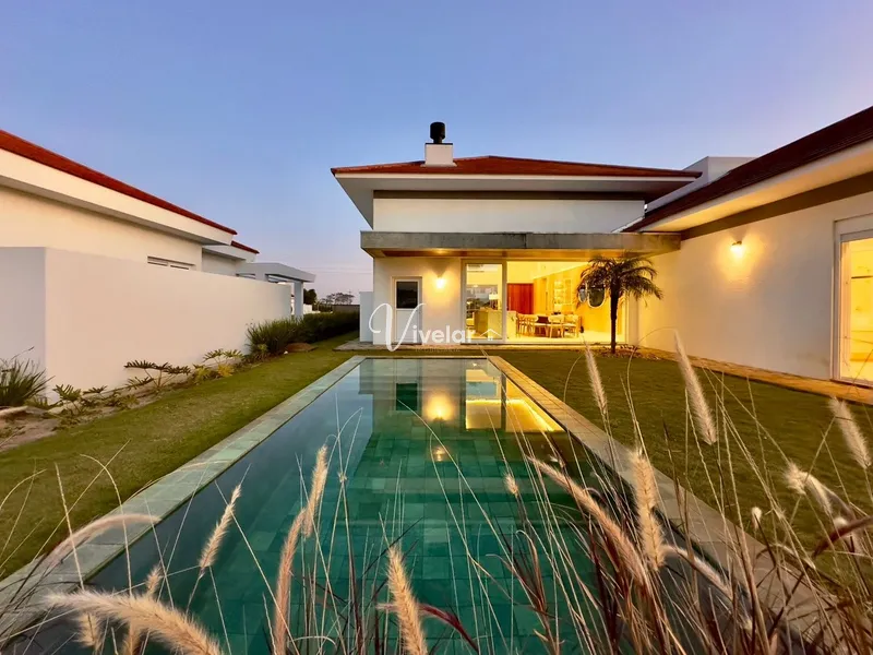 CASA A VENDA EM CONDOMINIO FECHADO !: 10ª foto da galeria de imagens do imóvel
