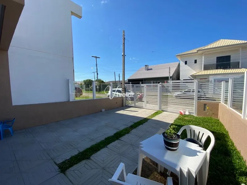 CASA A APENAS DUAS QUADRAS DO MAR !: 13ª foto da galeria de imagens do imóvel